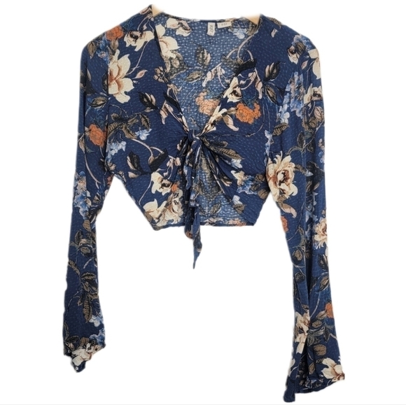 𝅺SKY and Sparrow Floral Front Tie Crop Long Sleeve - Picture 1 of 14